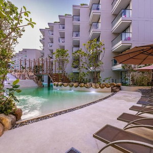 Sejur Phuket Emerald Beach Resort vacanta Karon Beach