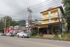 Hotel Pachumas Mansion cazare Karon Beach