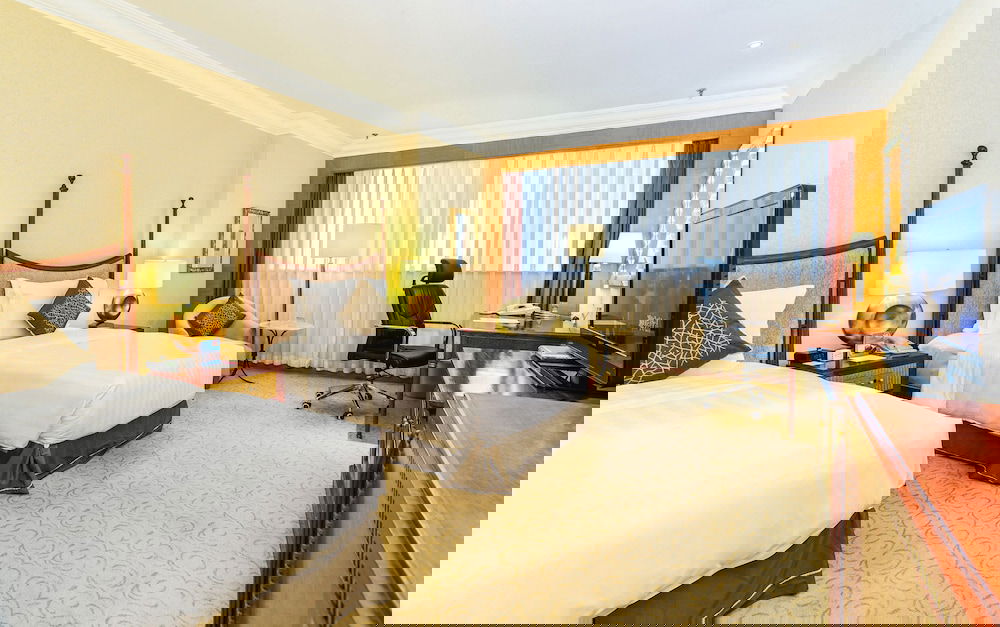 Hotel Crowne Plaza Qingdao