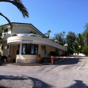 Hotel Villaggio Turistico Defensola cazare Vieste