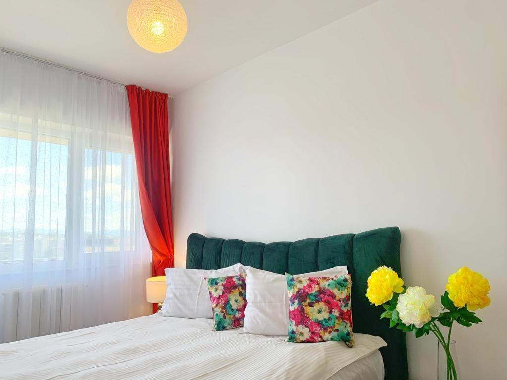 Hotel Red Hotel Accommodation