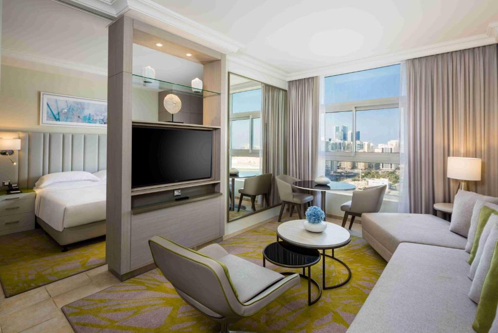 Beach Rotana – All Suites