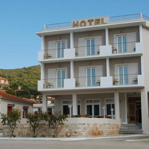 Hotel Mentor cazare Vathy