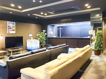 Hotel Livemax Hiratsuka Ekimae