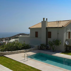 Hotel Infinite Blue Apartments cazare Lygaria