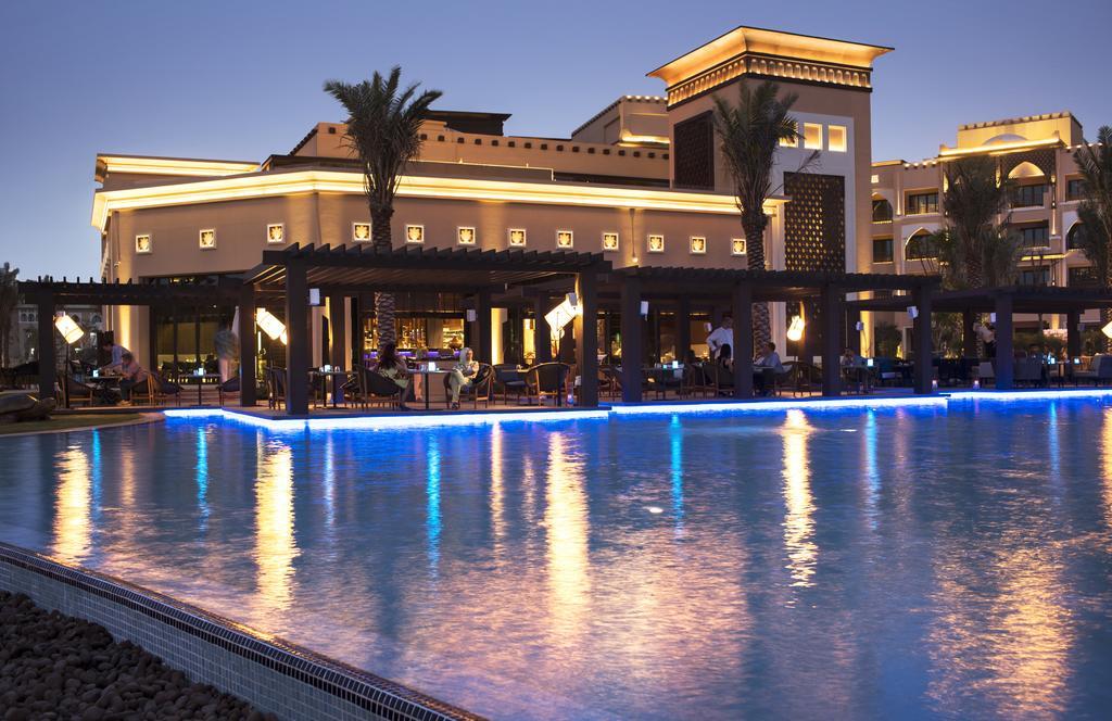 Saadiyat Rotana Resort And Villas