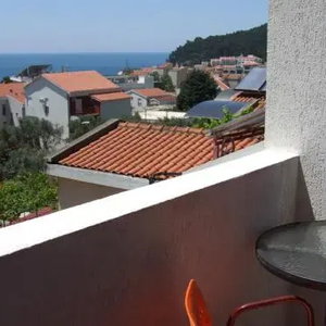 Hotel Apartments Pod Lozom cazare Petrovac na Moru