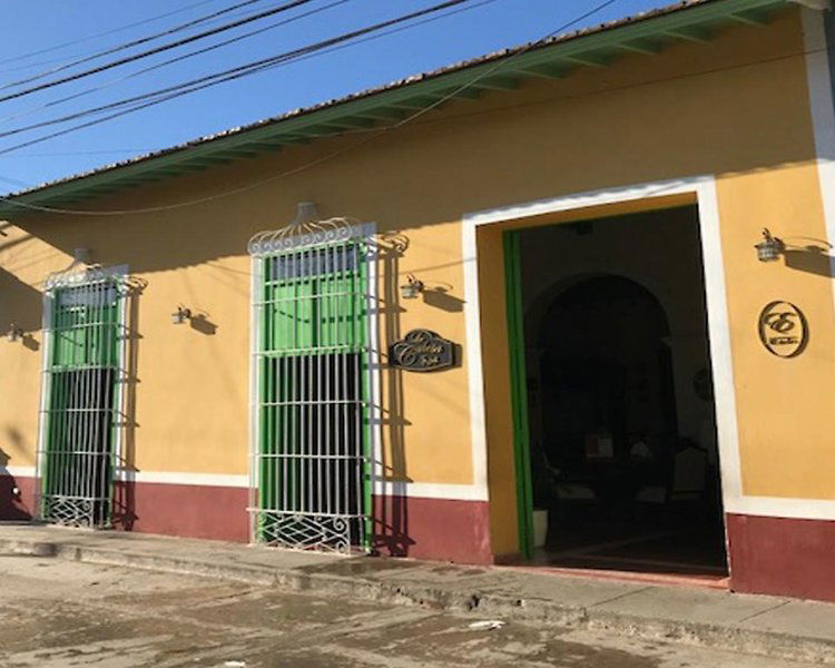 Hotel Hotel E La Calesa