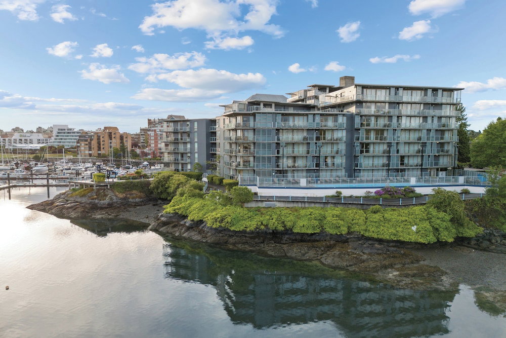 Hotel Worldmark Victoria