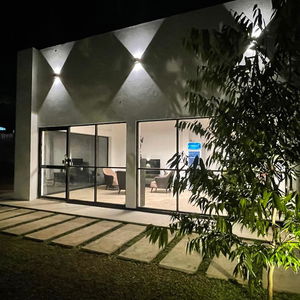 Hotel The Ivy Lake cazare Anuradhapura