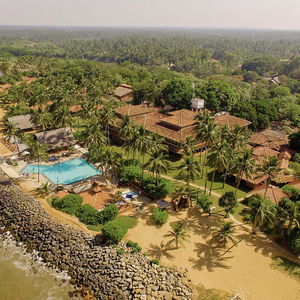 Hotel Ranweli Holiday Village cazare Wayikkal