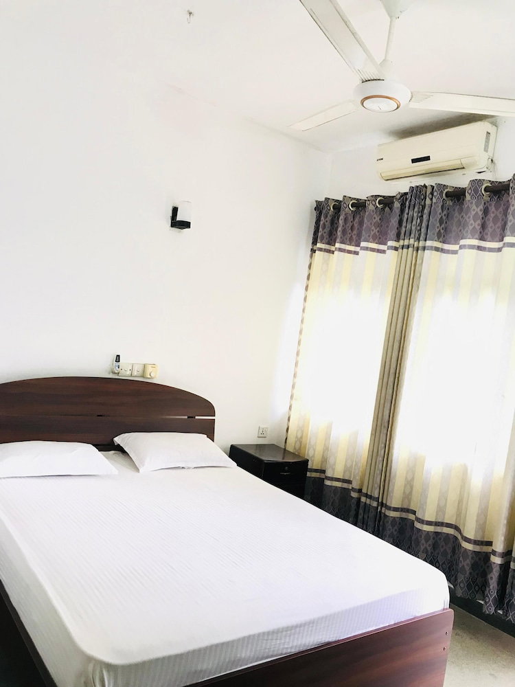 Hotel Ameliya Hotel