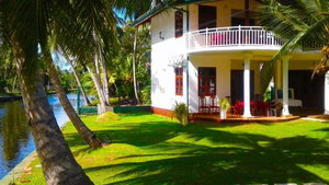 Hotel Lake View Resort By Yoho cazare Sri Lanka