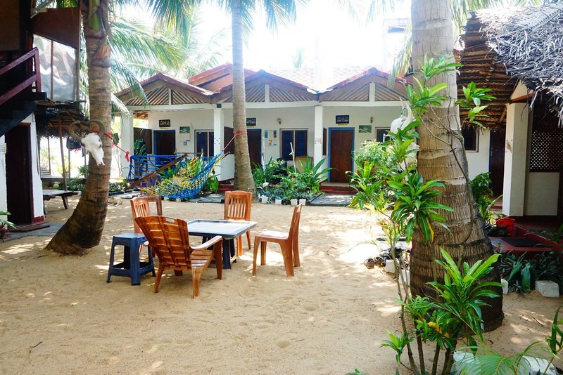 Star Rest Beach Hotel