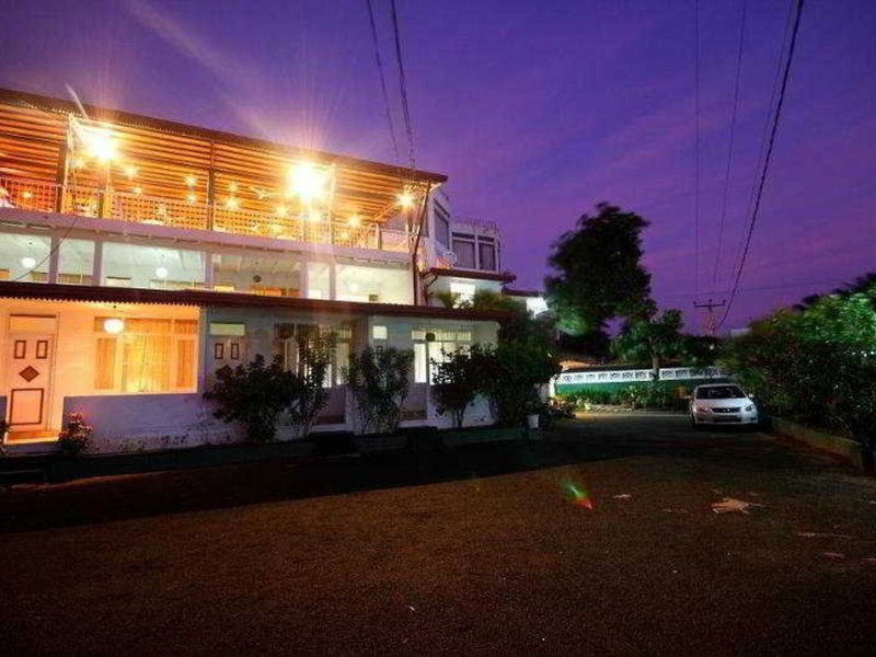 Hotel Lavendish Beach Resort