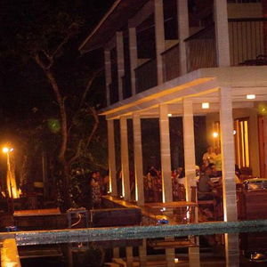 Hotel Ehalagala Lake Resort cazare Sigiriya