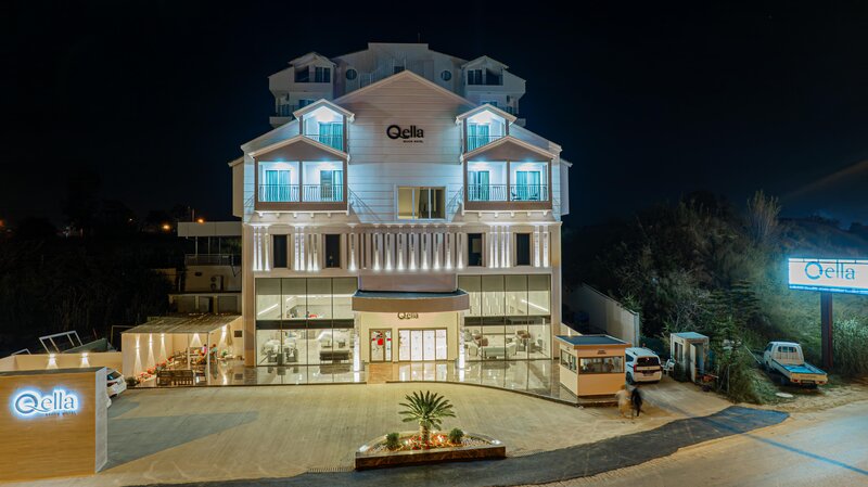 Hotel Q Ella Beach Hotel