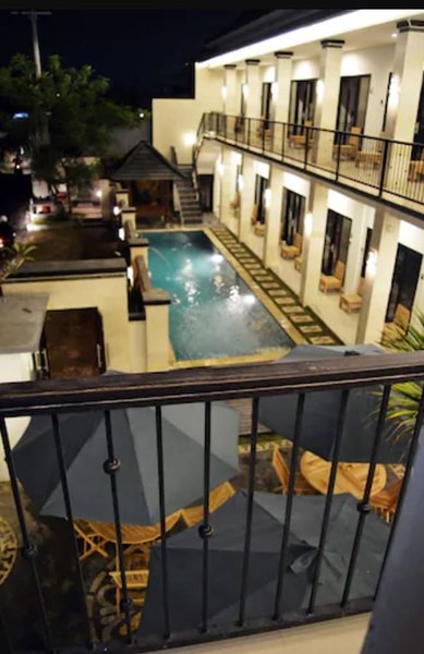 Hotel Tirtha Canggu Suites