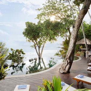Hotel The Cove Bali cazare Tabanan