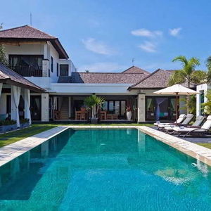 Hotel Sunset Villa By Premier Hospitality Asia cazare Ujung