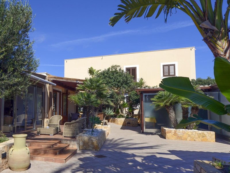 Hotel Oasis Hotel Residence & Resort