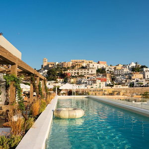 Hotel The Standard Ibiza cazare Insula Ibiza