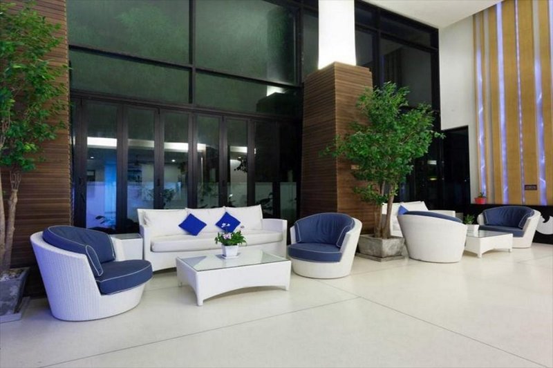 Moxi Boutique Hotel