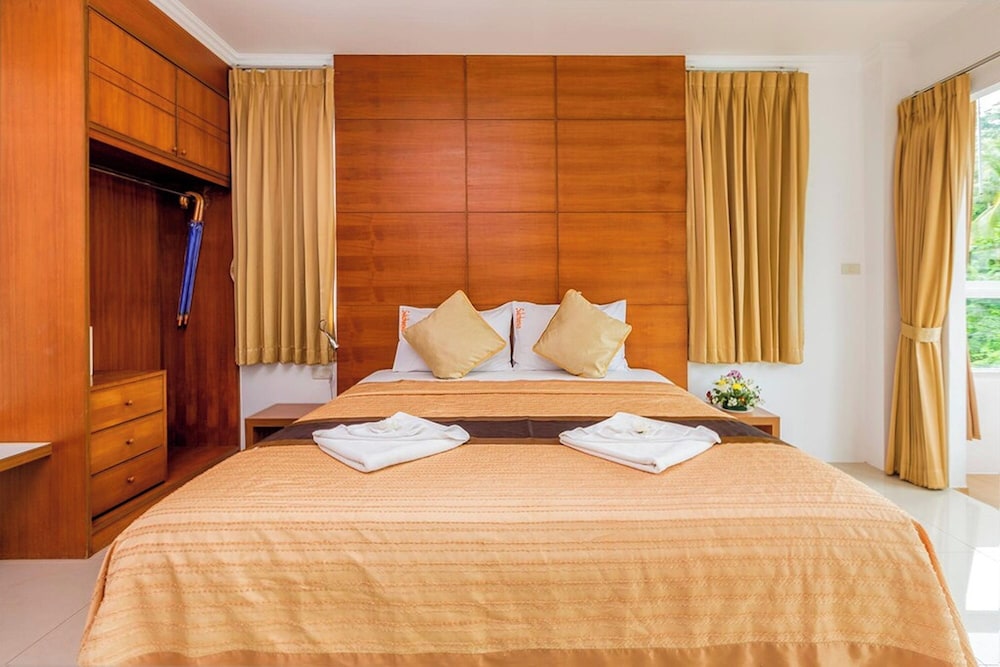 Sukcheewa Residence Phuket