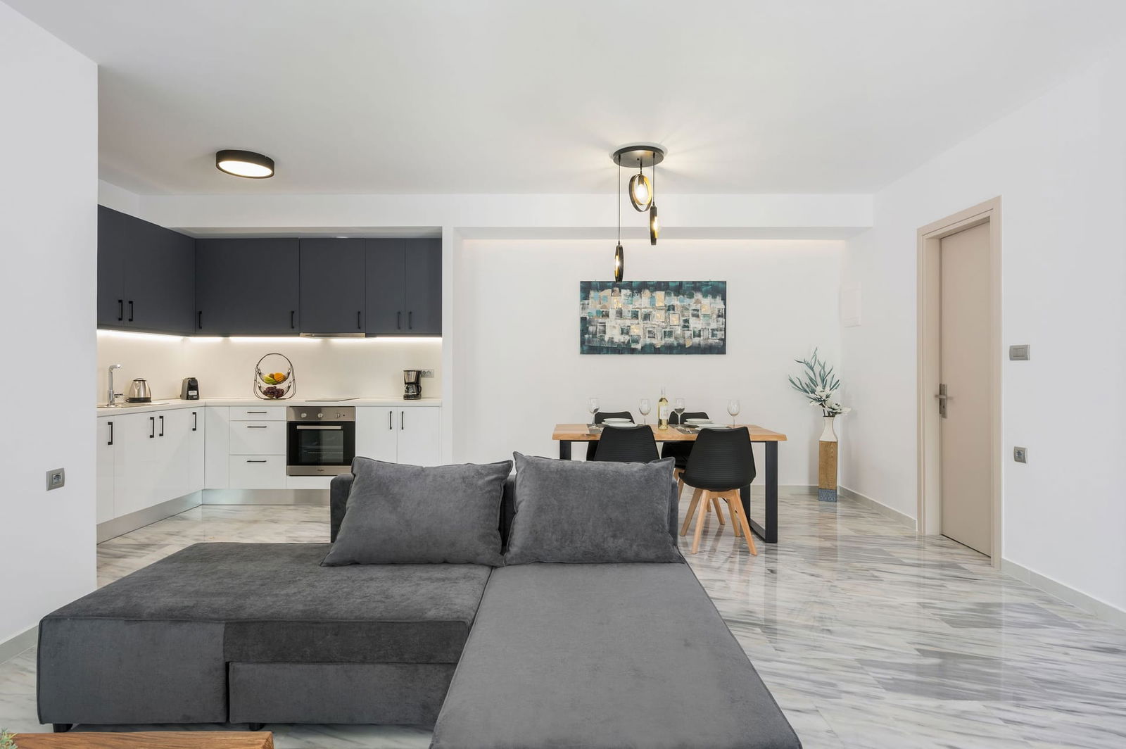 Hotel Quarters Luxury Apartments