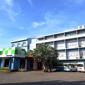 Hotel Siri Hotel Phuket cazare Phuket