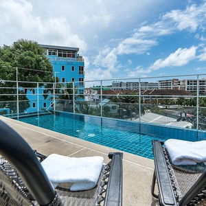 Hotel La Xenia Hotel Kata Beach cazare Karon Beach