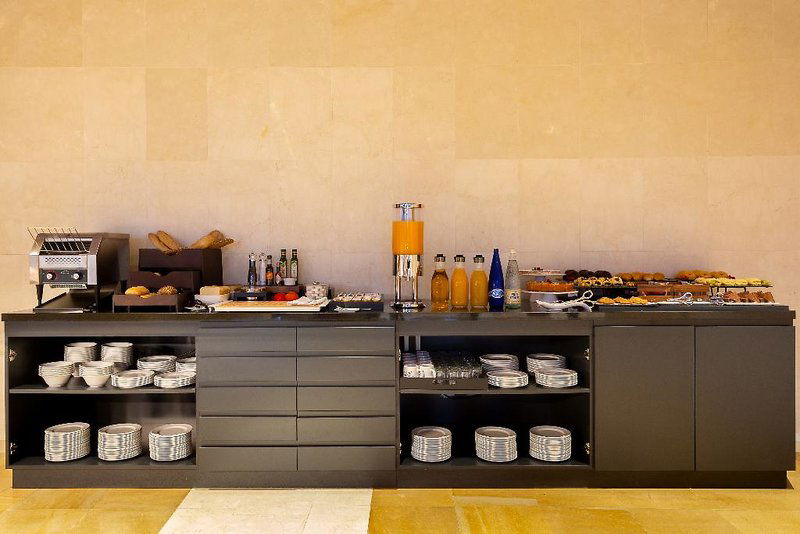 Hotel Exe Layos Golf