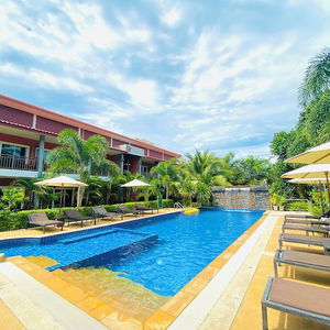 Hotel Hatzanda Lanta Resort cazare Ko Lanta