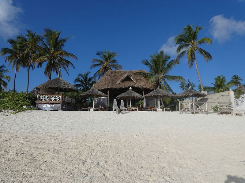 Hotel Bahari Pizza Restaurant Bungalows