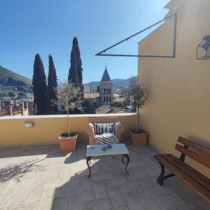 Hotel Regina Bed And Breakfast cazare Tivoli