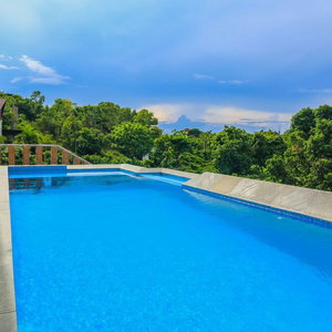 Hotel Clover House Bali cazare Ungasan