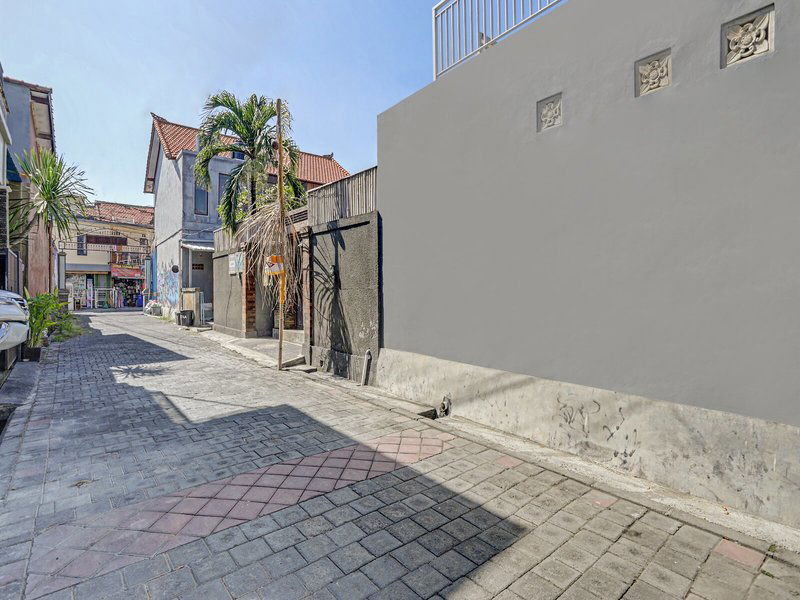 Hotel Oyo 3958 Pondok Ayu Homestay