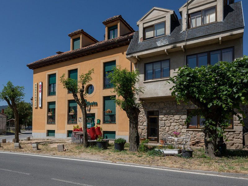 Hotel Oyo Casa Rural La Chata