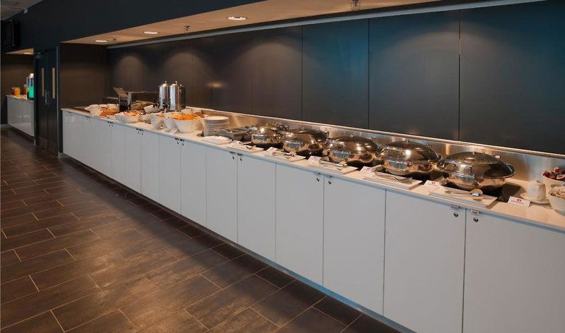 Hotel Travelodge Hotel Melbourne Docklands