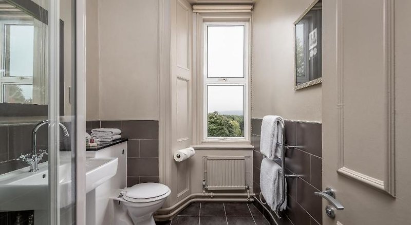 Hotel Hartsfield Manor