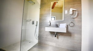 Hotel Casa Gemelli Boutique Guesthouse cazare Victoria
