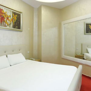 Hotel Gjuta Hotel cazare Tirana