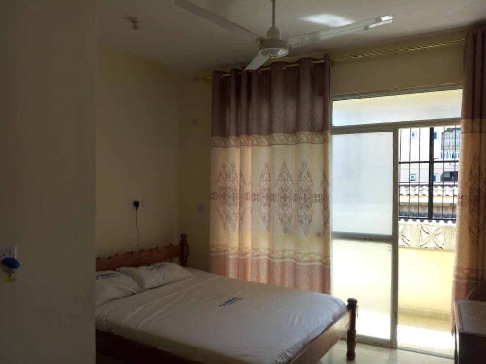 Hotel 7 Dreams Hotel