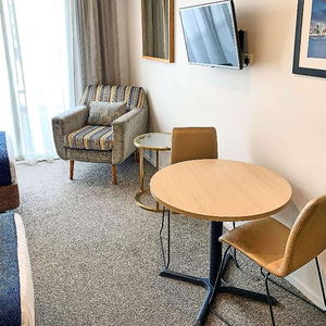 Hotel Ramada Suites By Wyndham Albany cazare Albany