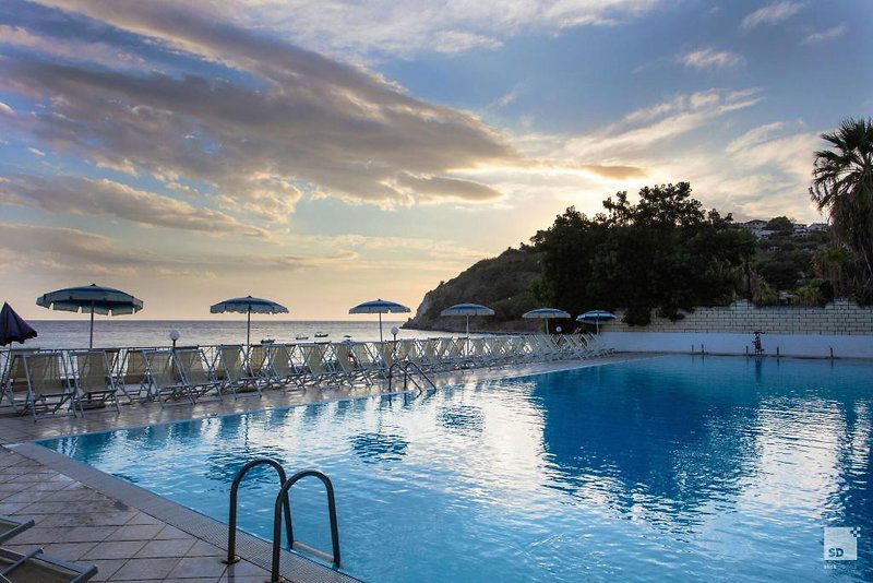 Hotel Villaggio Baia D'ercole