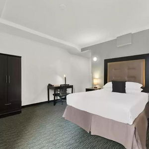 Hotel Quality Inn Center City cazare New Philadelphia