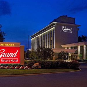 Hotel The Grand Resort Hotel cazare Mount Laurel