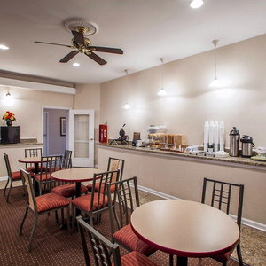 Hotel Rodeway Inn Lyons cazare Lyons