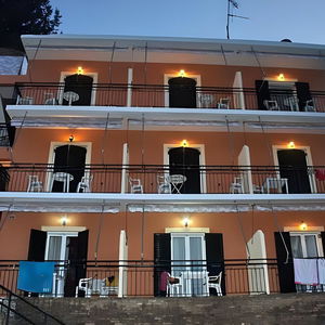 Hotel Empress Corfu cazare Perama