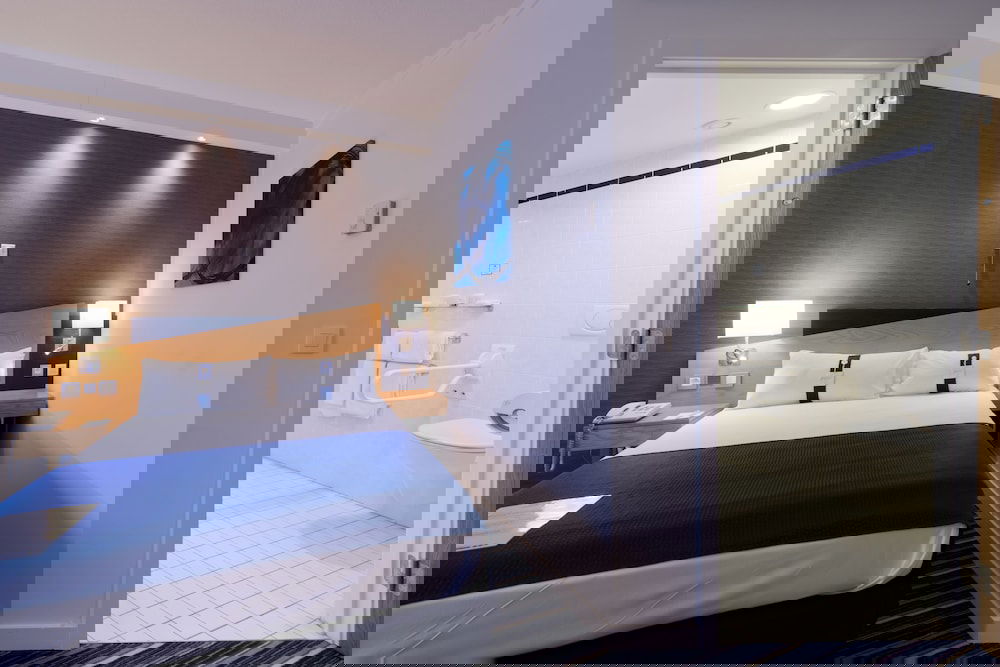 Hotel Holiday Inn Express Antwerp City North By Ihg